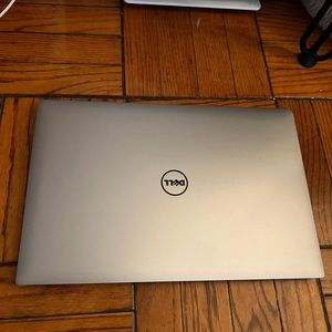 Dell XPS Laptop lightly USED